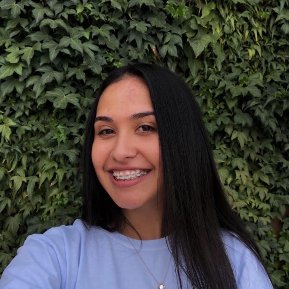 Meet your Posher, Abigail